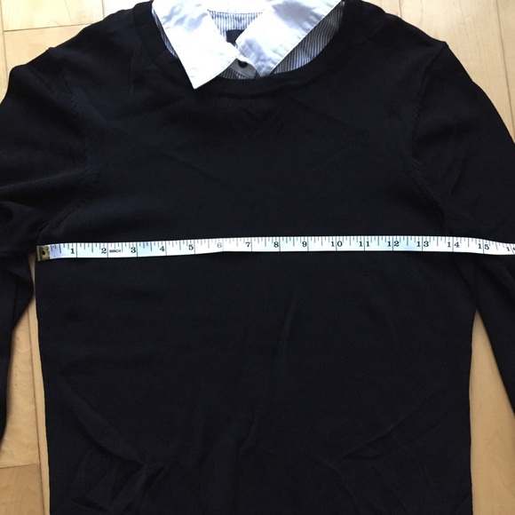 RW&CO Women's Black Top with detachable Collar - Picture 9 of 12